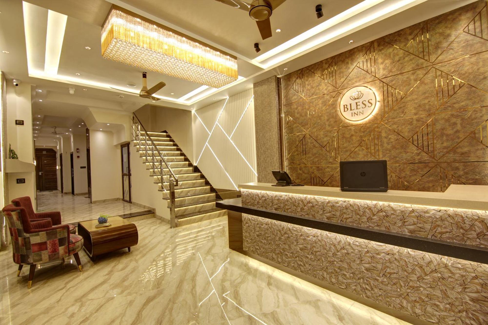 Bless Inn - Near Connaught Place Νέο Δελχί Εξωτερικό φωτογραφία