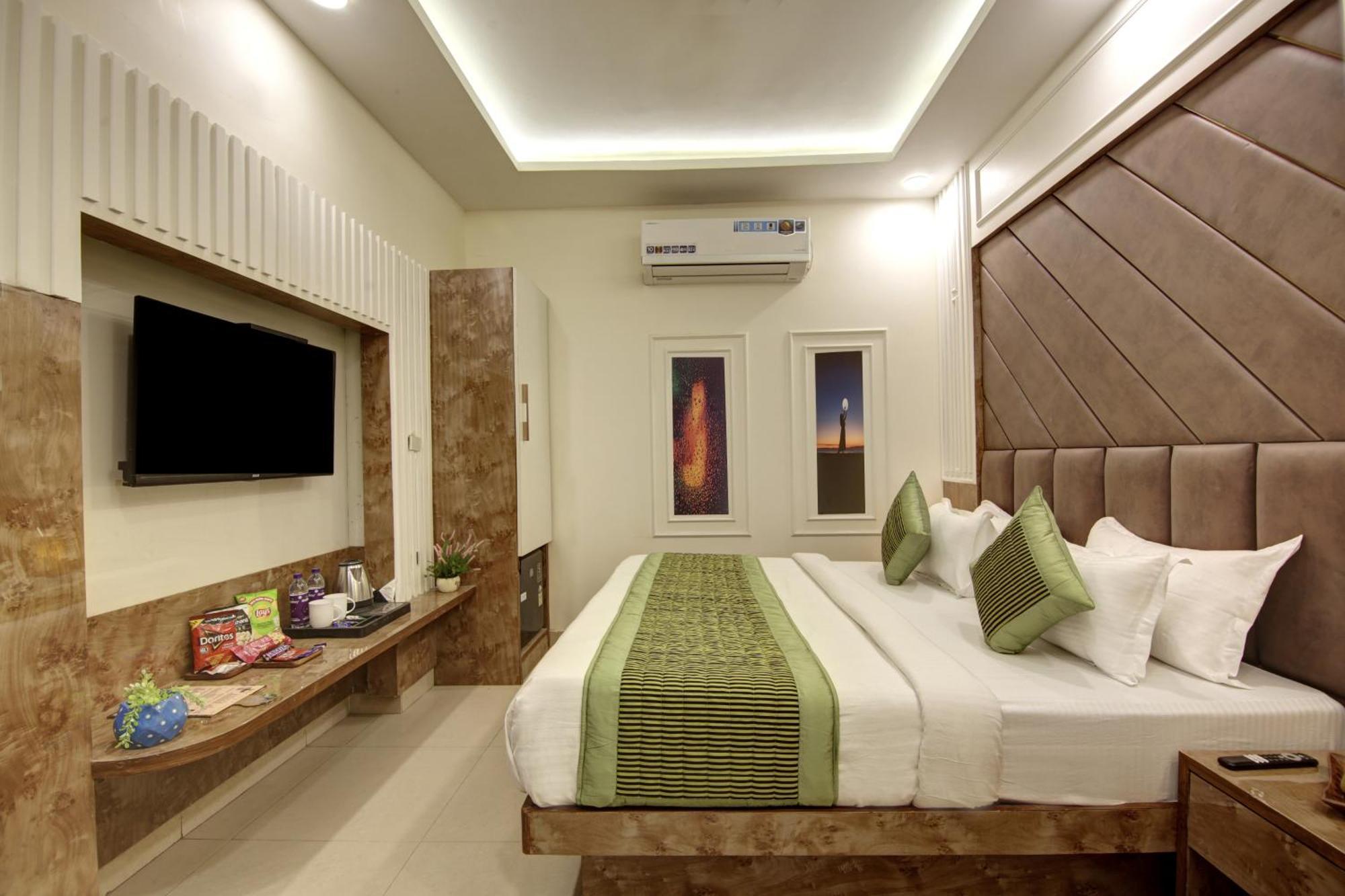 Bless Inn - Near Connaught Place Νέο Δελχί Εξωτερικό φωτογραφία