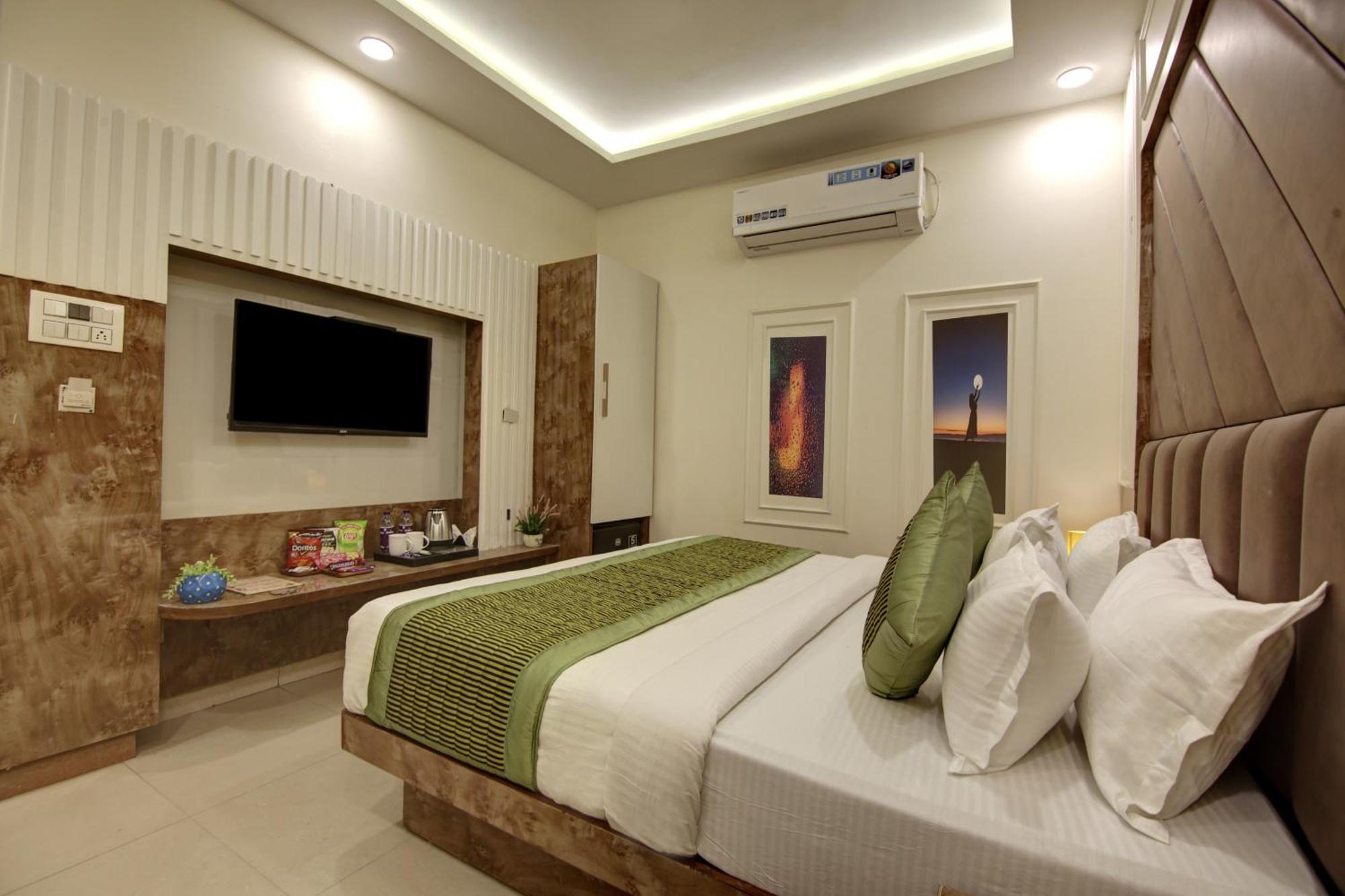 Bless Inn - Near Connaught Place Νέο Δελχί Εξωτερικό φωτογραφία