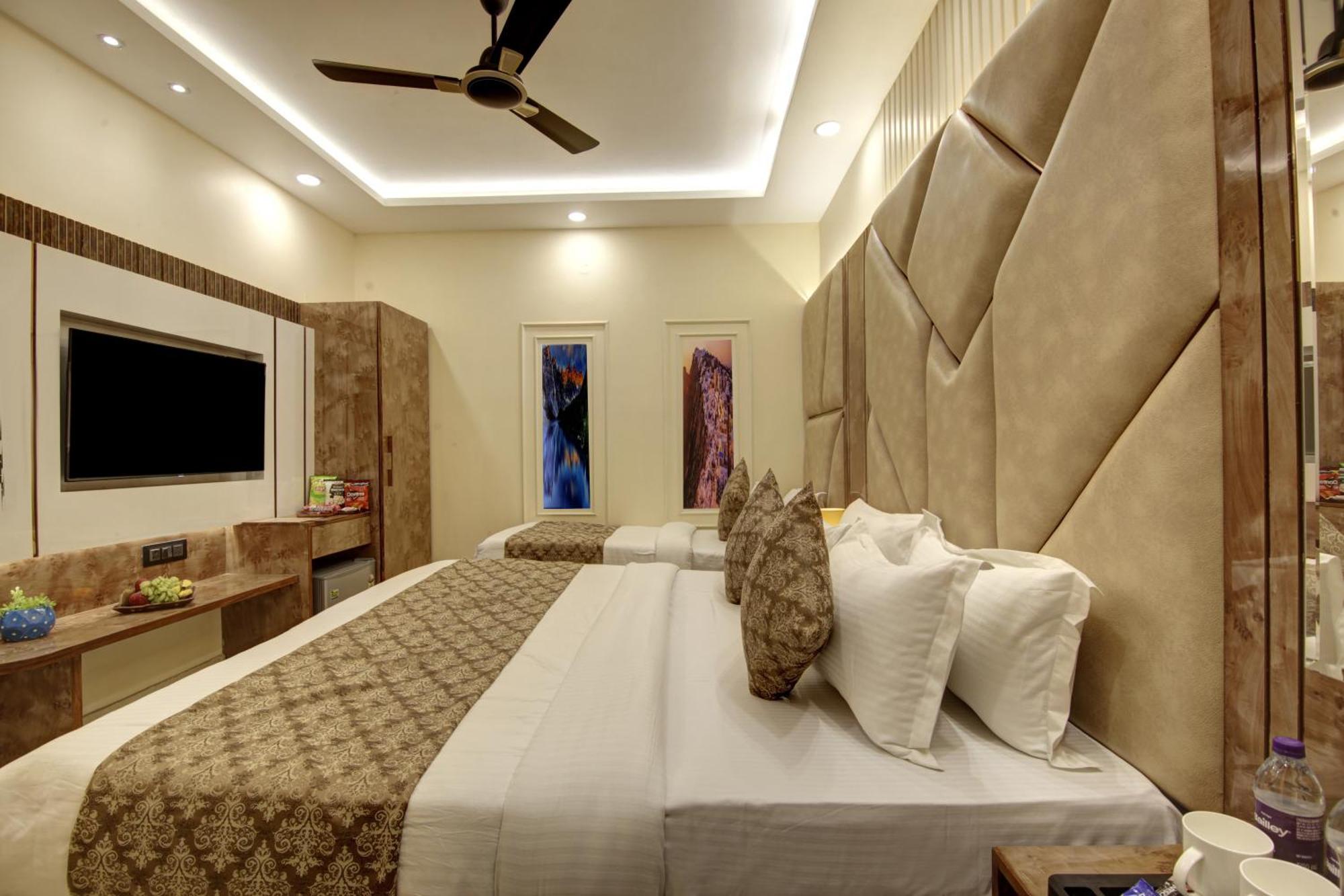 Bless Inn - Near Connaught Place Νέο Δελχί Εξωτερικό φωτογραφία