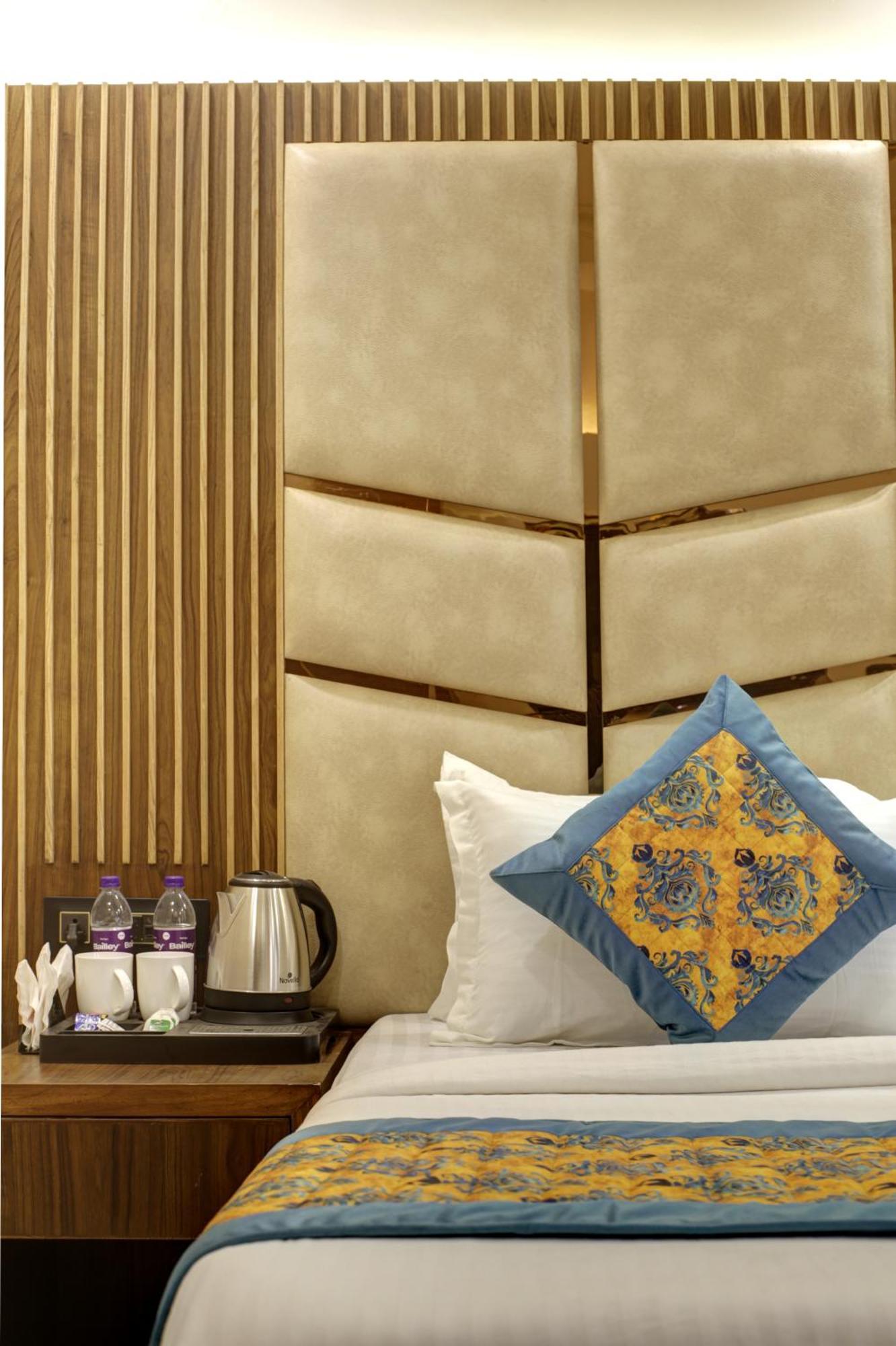 Bless Inn - Near Connaught Place Νέο Δελχί Εξωτερικό φωτογραφία