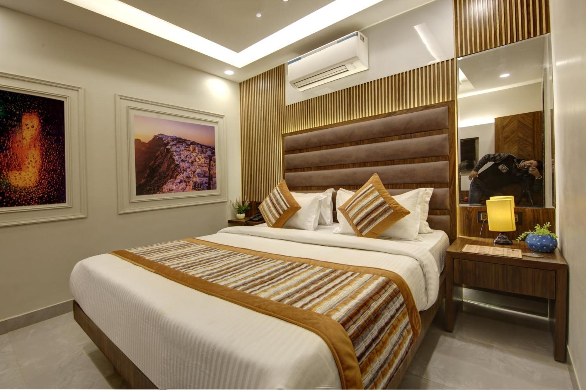 Bless Inn - Near Connaught Place Νέο Δελχί Εξωτερικό φωτογραφία