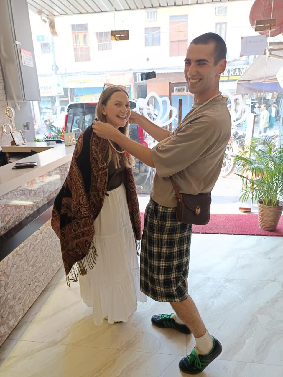 Bless Inn - Near Connaught Place Νέο Δελχί Εξωτερικό φωτογραφία